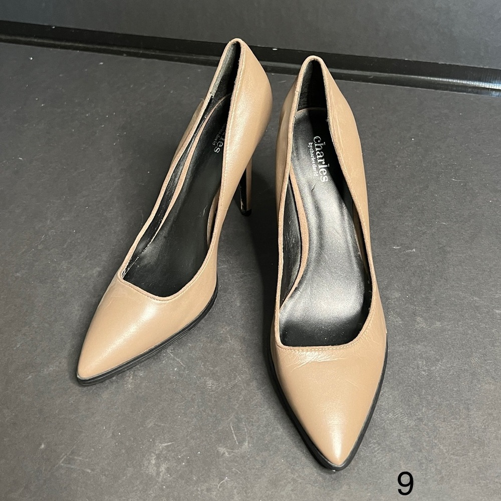 Charles David chocolate pump
